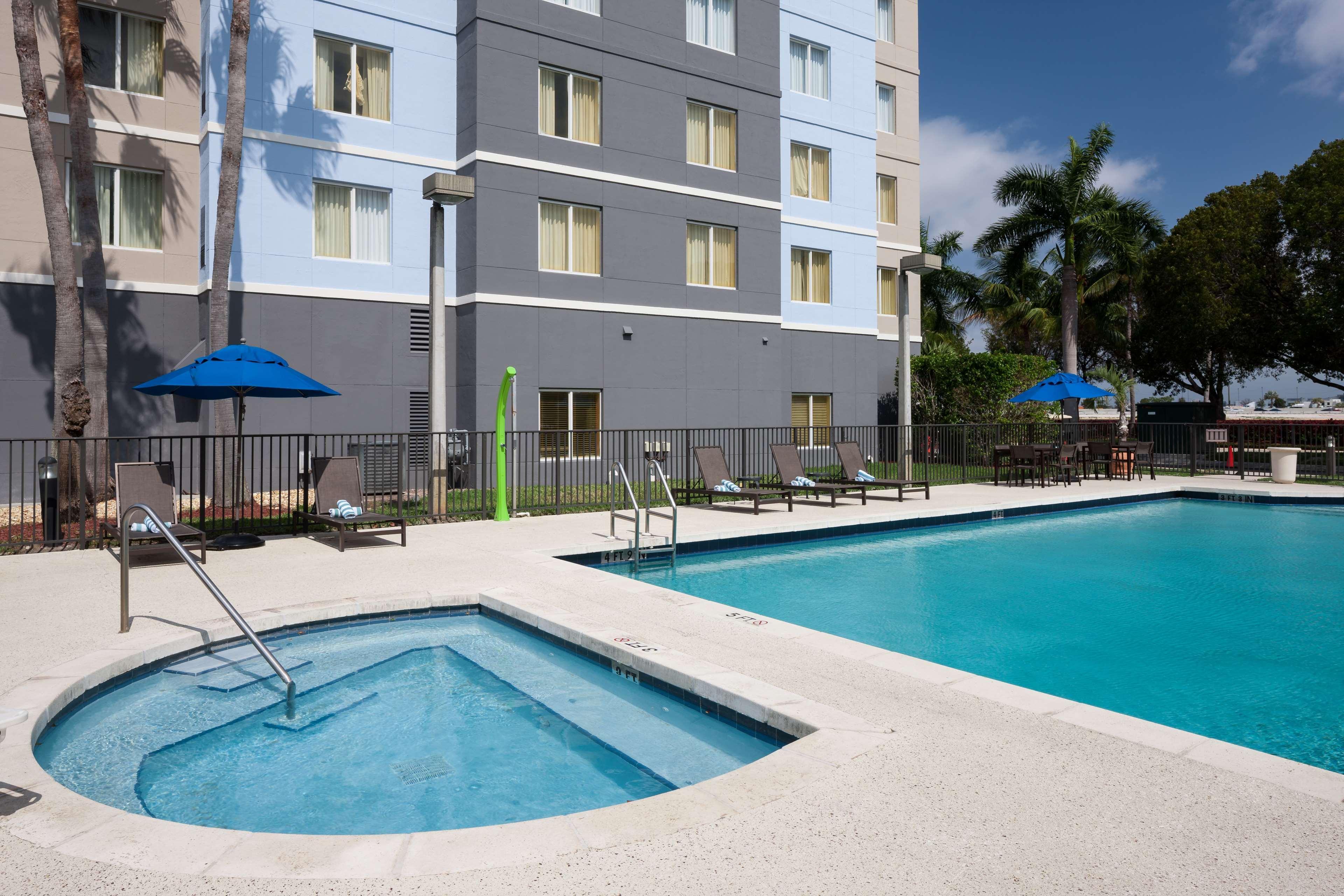 Homewood Suites Miami Airport/Blue Lagoon Miami Springs Buitenkant foto
